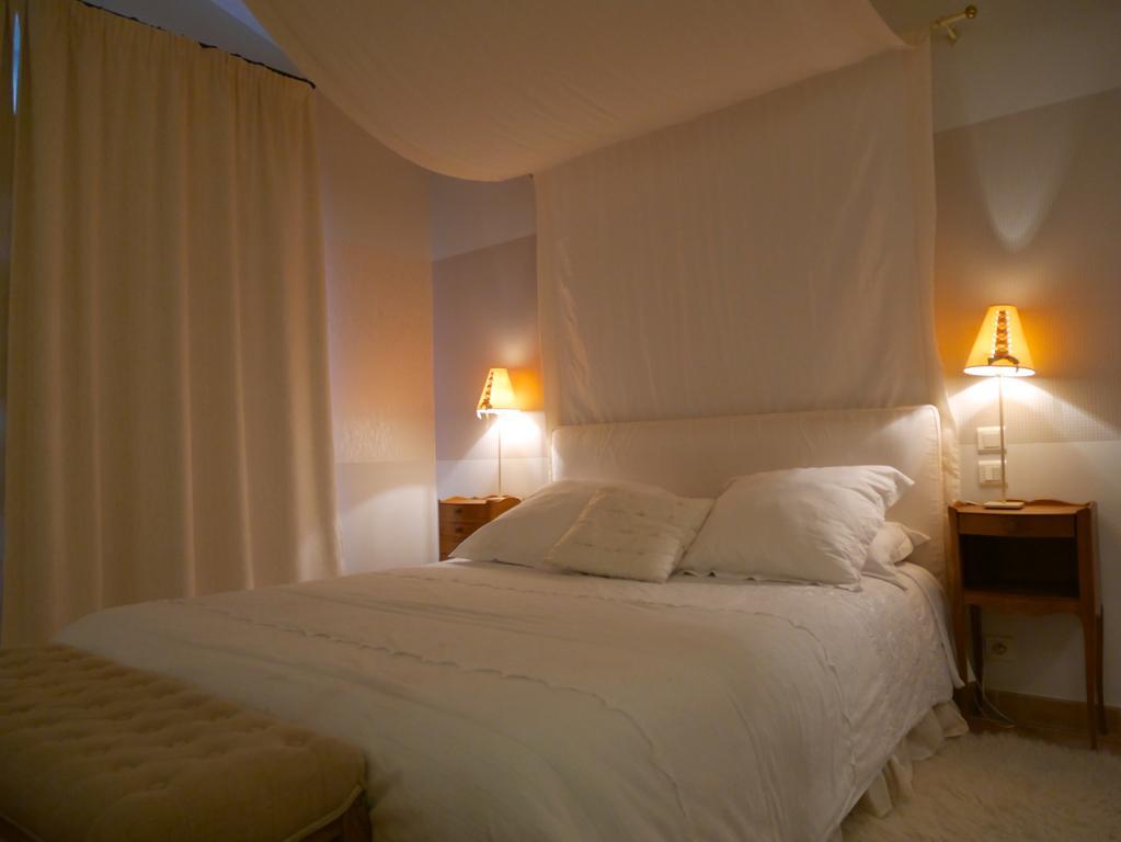 Le Relais D'Angelique Bed & Breakfast Люнел Екстериор снимка