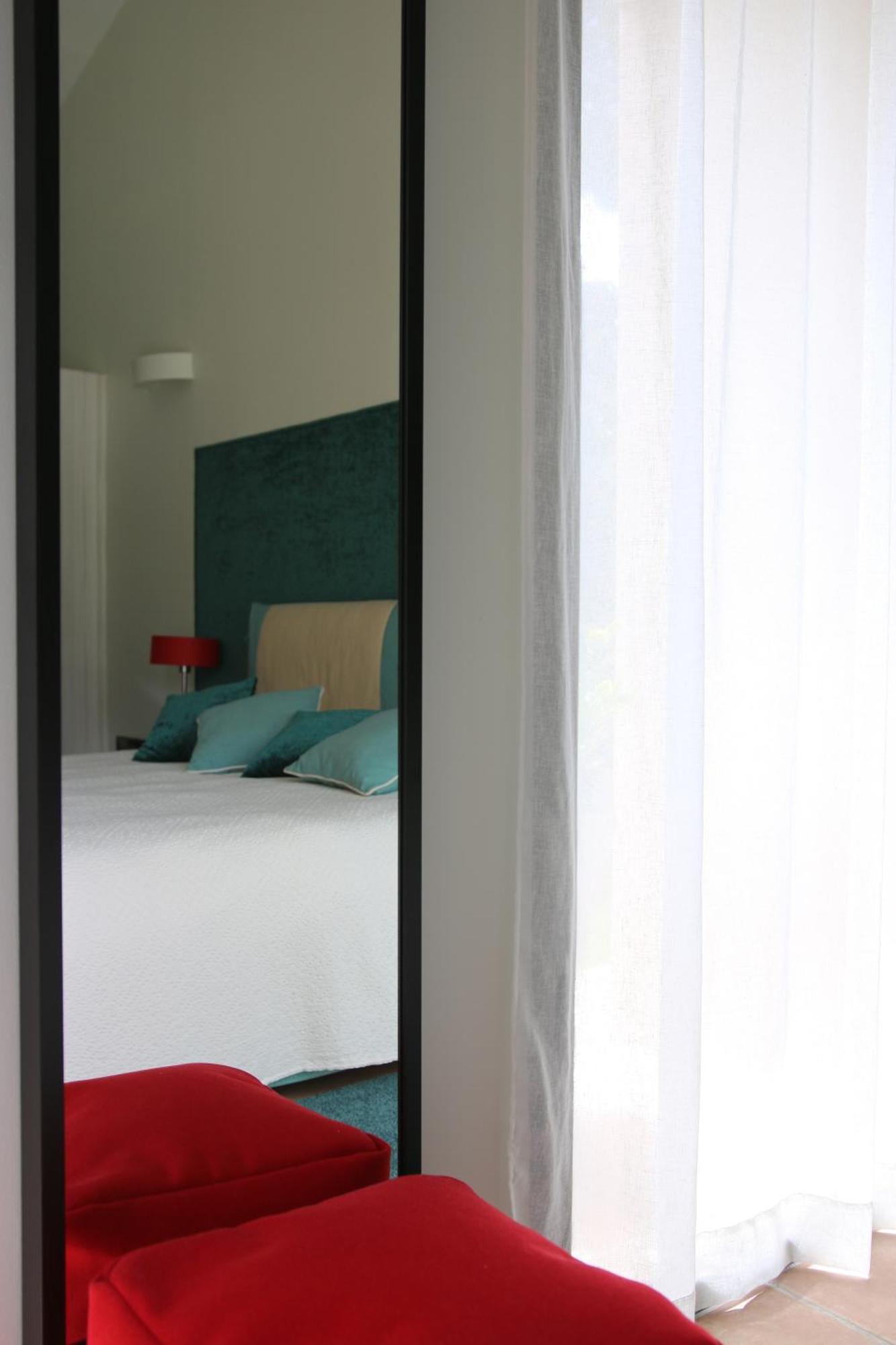 Le Relais D'Angelique Bed & Breakfast Люнел Екстериор снимка