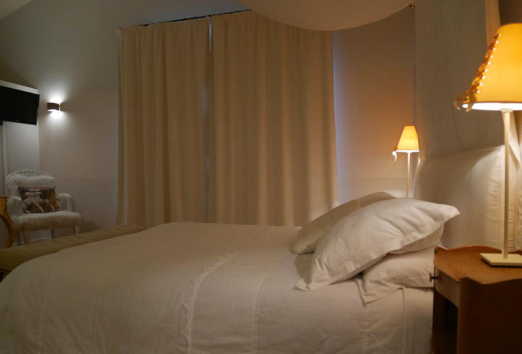 Le Relais D'Angelique Bed & Breakfast Люнел Екстериор снимка