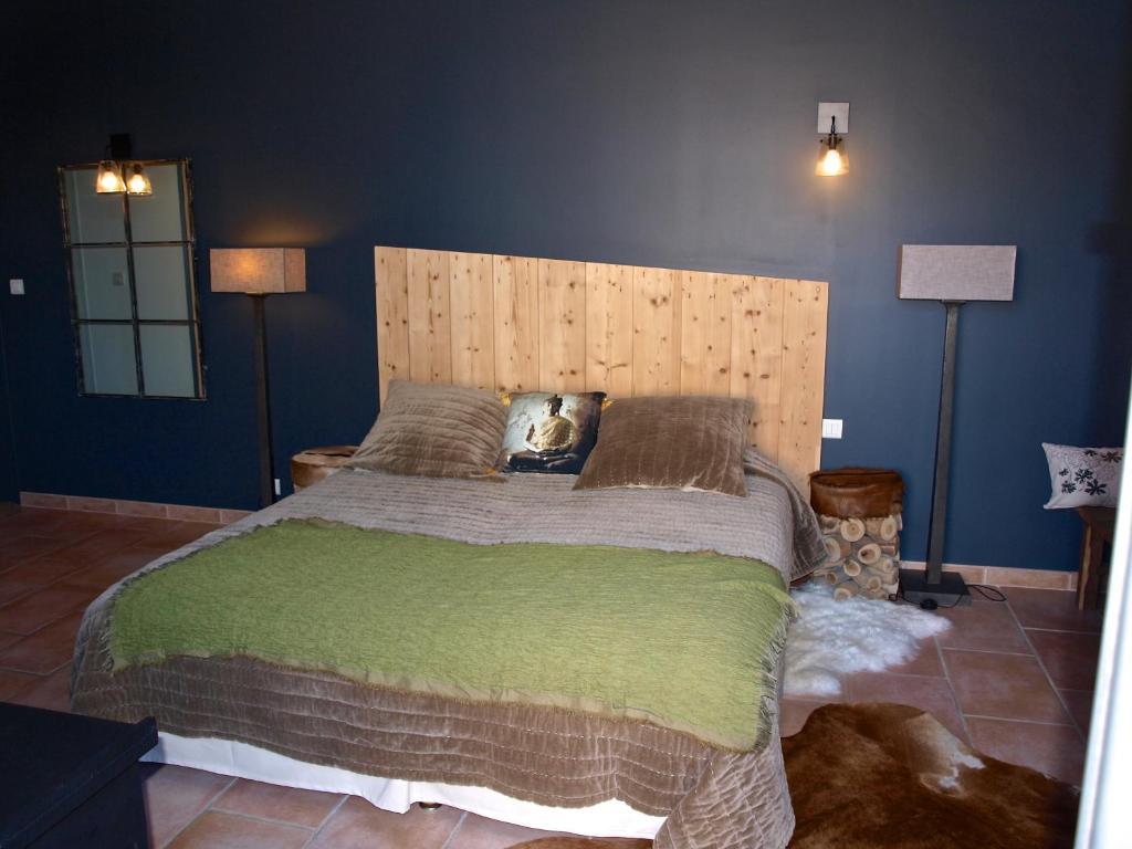 Le Relais D'Angelique Bed & Breakfast Люнел Екстериор снимка